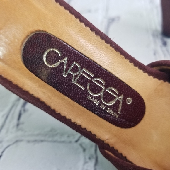 Vtg 70s wine suede gold slides disco heels - Picture 3 of 13